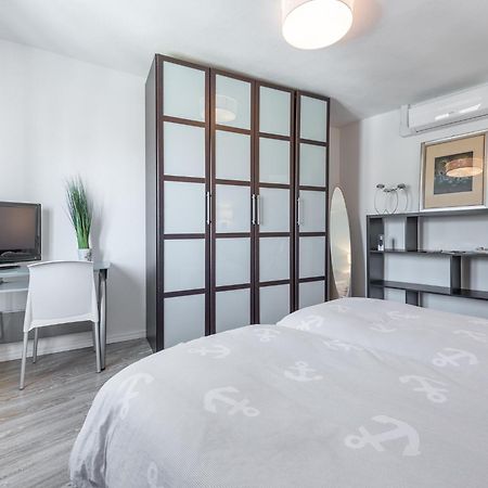 شقة Casa Alla Marina Del Porto Di كالياري المظهر الخارجي الصورة