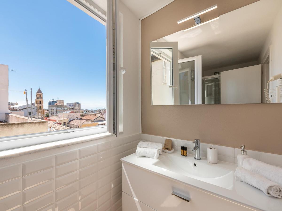 شقة Casa Alla Marina Del Porto Di كالياري المظهر الخارجي الصورة