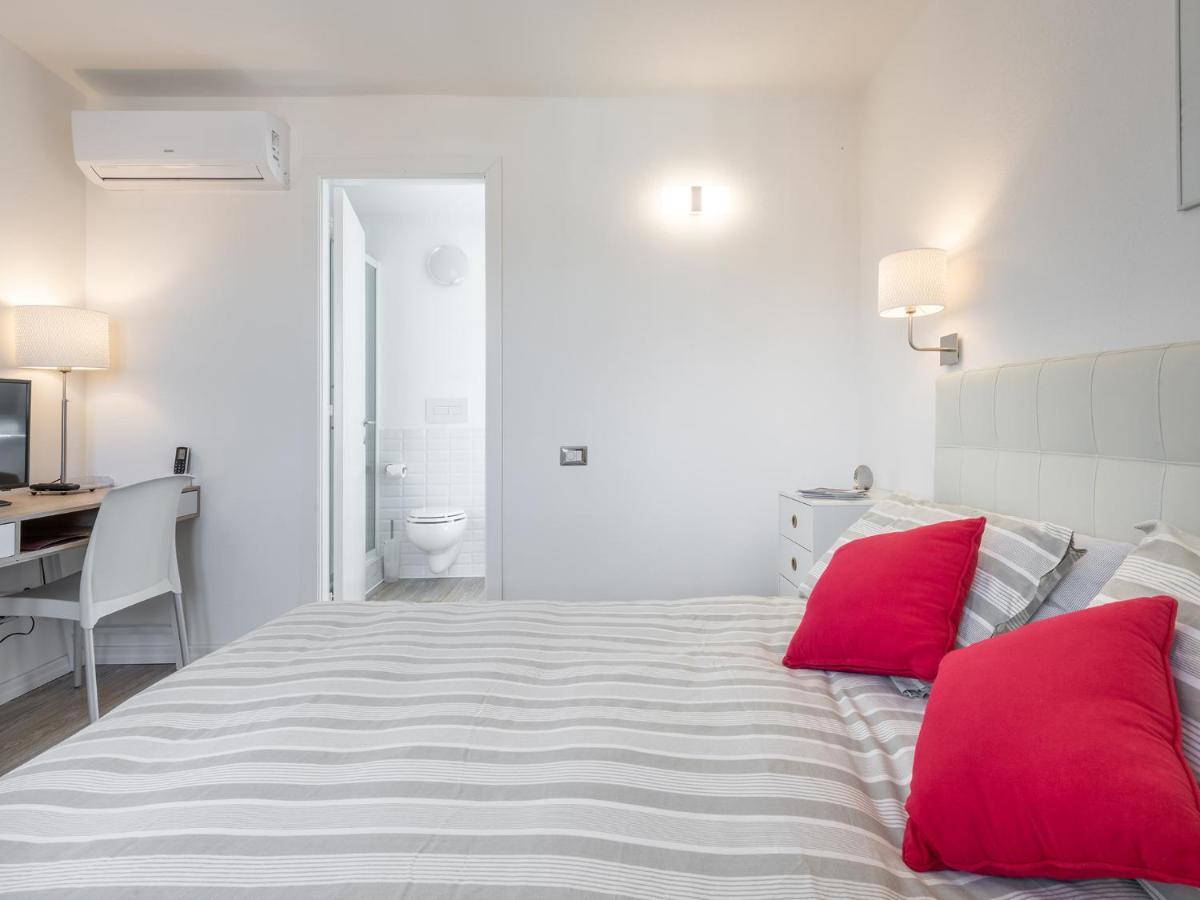 شقة Casa Alla Marina Del Porto Di كالياري المظهر الخارجي الصورة