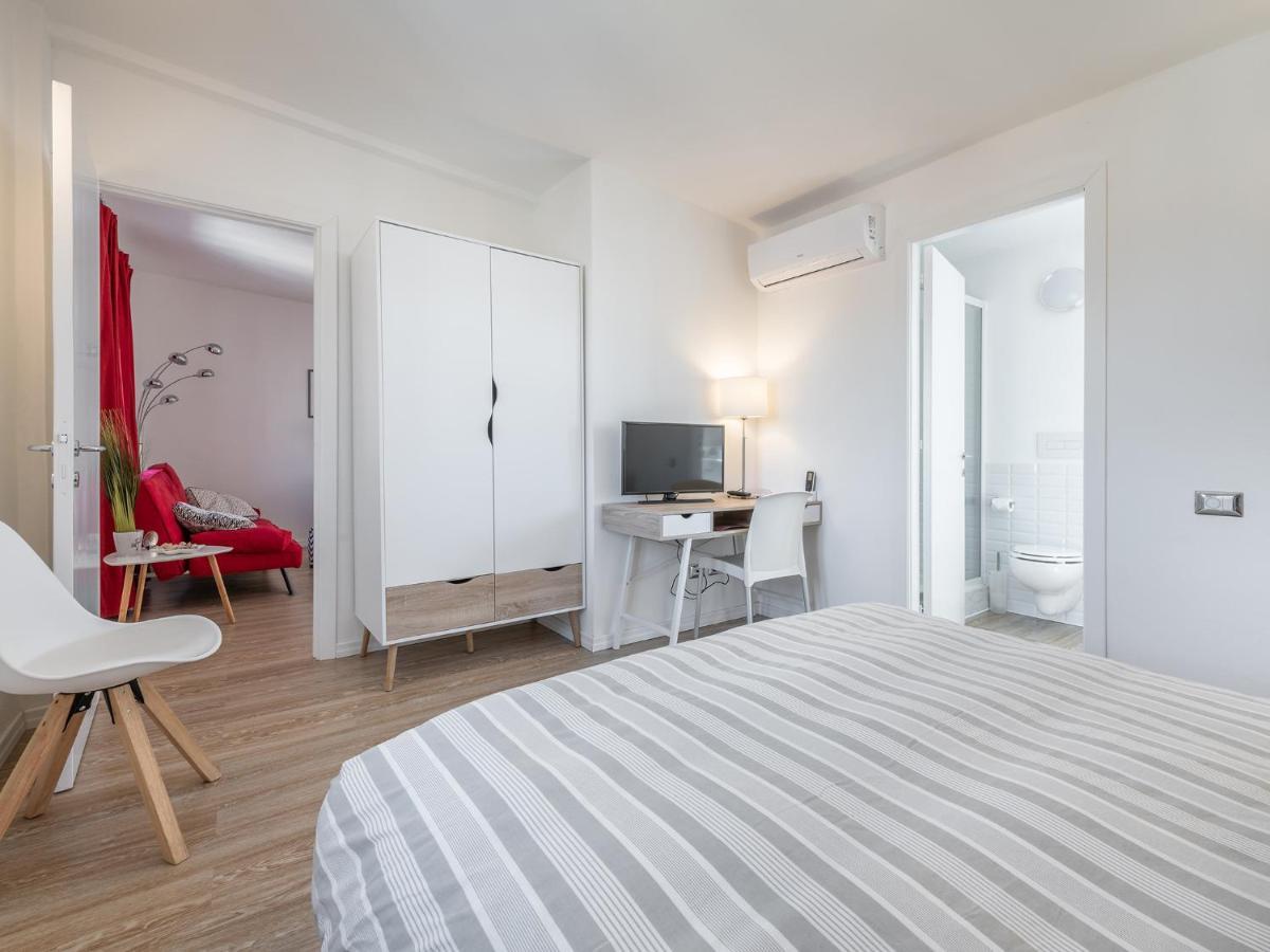 شقة Casa Alla Marina Del Porto Di كالياري المظهر الخارجي الصورة